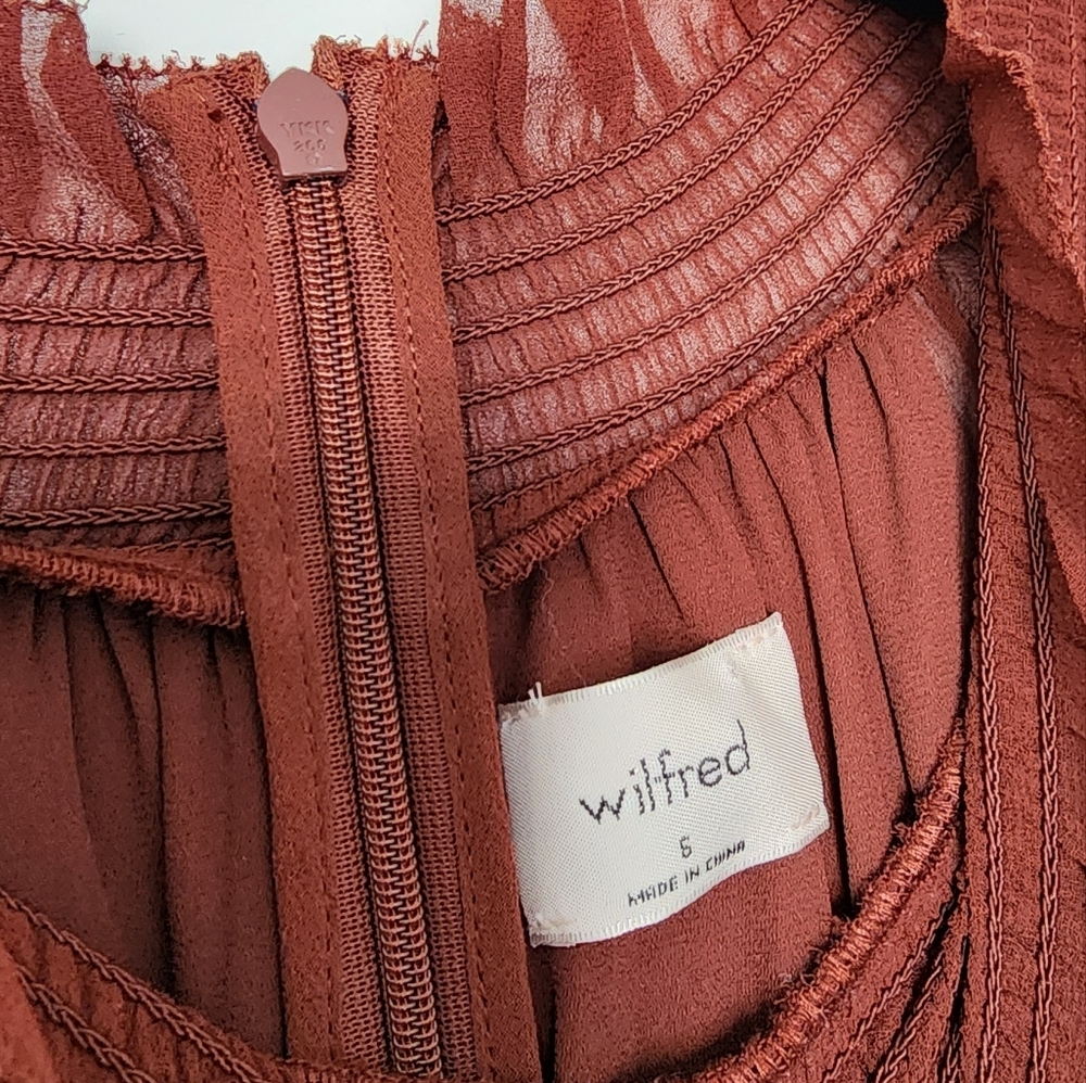 Wilfred Long Sleeve High-Slit Midi Dress in Rust - Picture 5 of 7